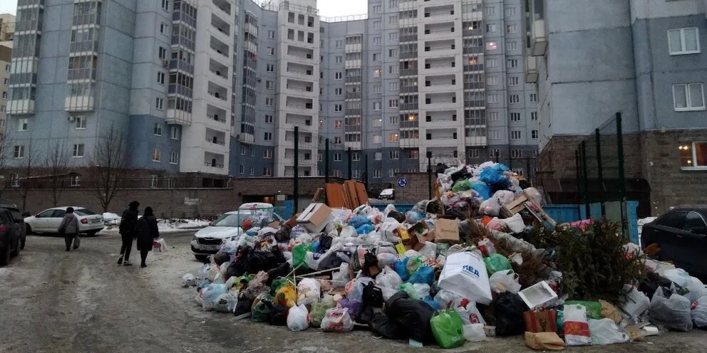 СМИ сравнили Петербург со странами третьего мира по количеству мусора